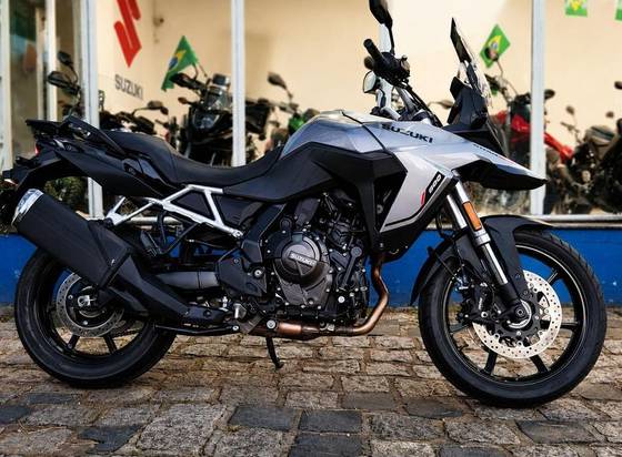 SUZUKI V-STROM 800 SUZUKI V-STROM 800